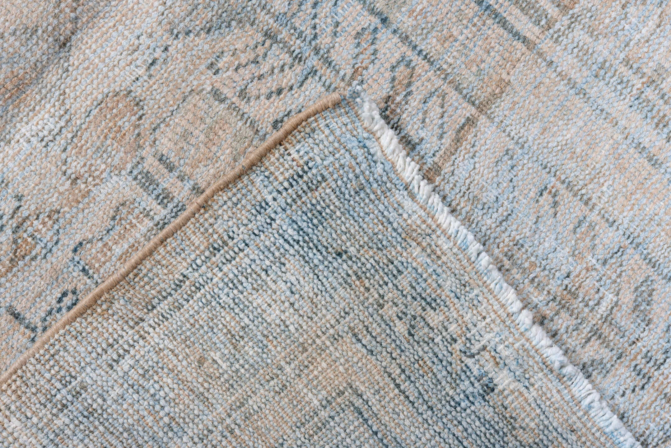 4' x 6' one-of-a-kind handmade vintage Mahal small size rug. Color palette: ivory, pale blue, beige, taupe, cream