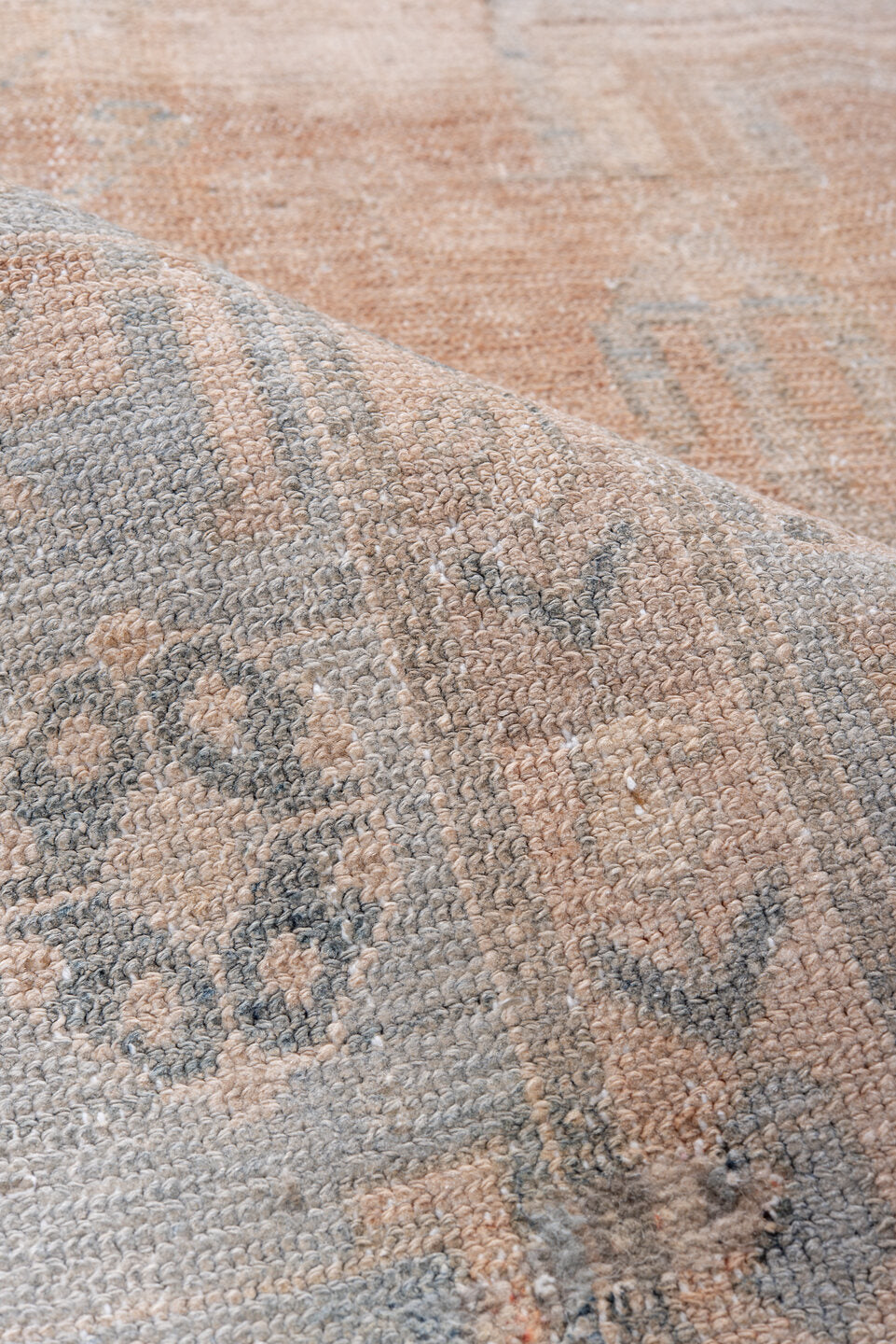 4' x 8' one-of-a-kind handmade vintage Malayer rug. Color palette: black, charcoal, dark gray, dim gray, gray, light gray