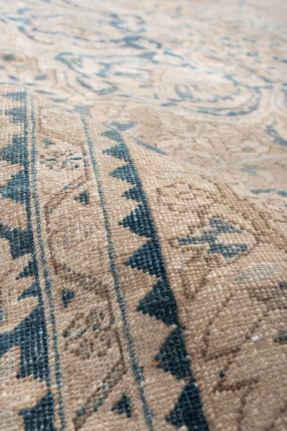 9' x 13' one-of-a-kind handmade vintage Heriz large size rug. Color palette: ivory, soft blue, slate, taupe, beige