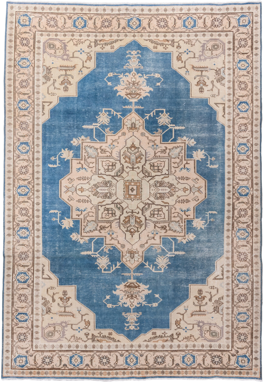 6' x 9' one-of-a-kind handmade vintage Sivas medium size rug. Color palette: sky blue, ivory, taupe, beige, camel, slate