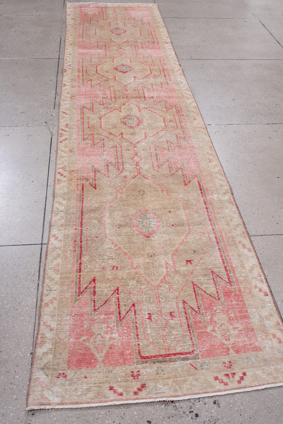 3' x 13' one-of-a-kind handmade vintage Sarab runner rug. Color palette: brown, gray, light gray, off-white, pink