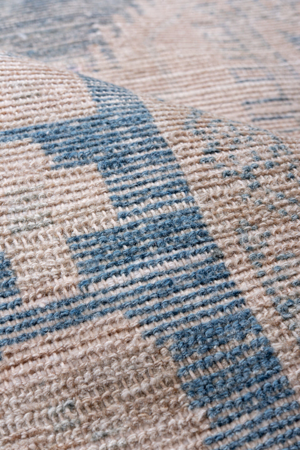 4' x 6' one-of-a-kind handmade antique Malayer small size rug. Color palette: ivory, blue, beige, slate, cream, gray