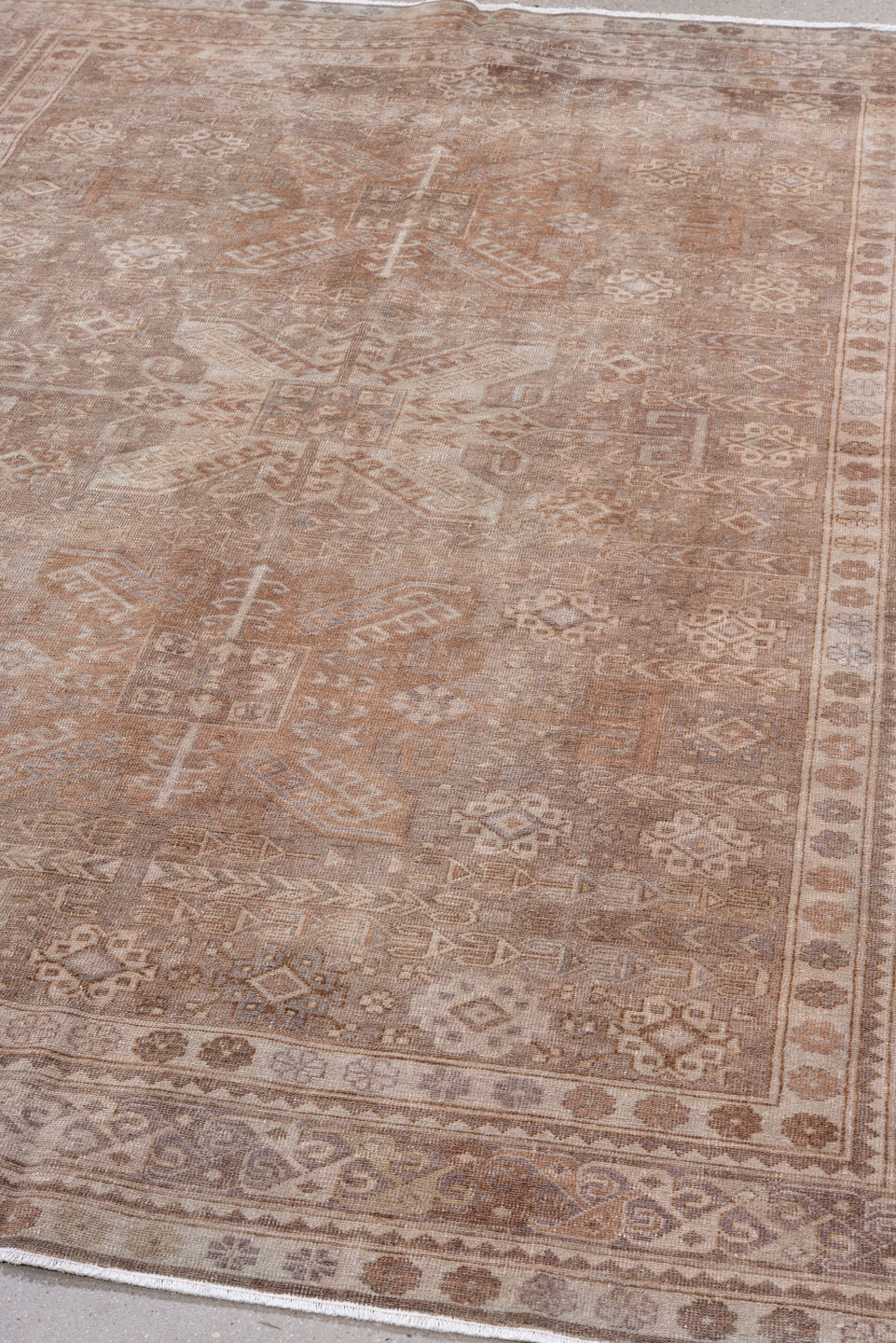 5' x 7' one-of-a-kind handmade antique Sivas rug. Color palette: blush, taupe, ivory, rose, beige, pink, gray, red