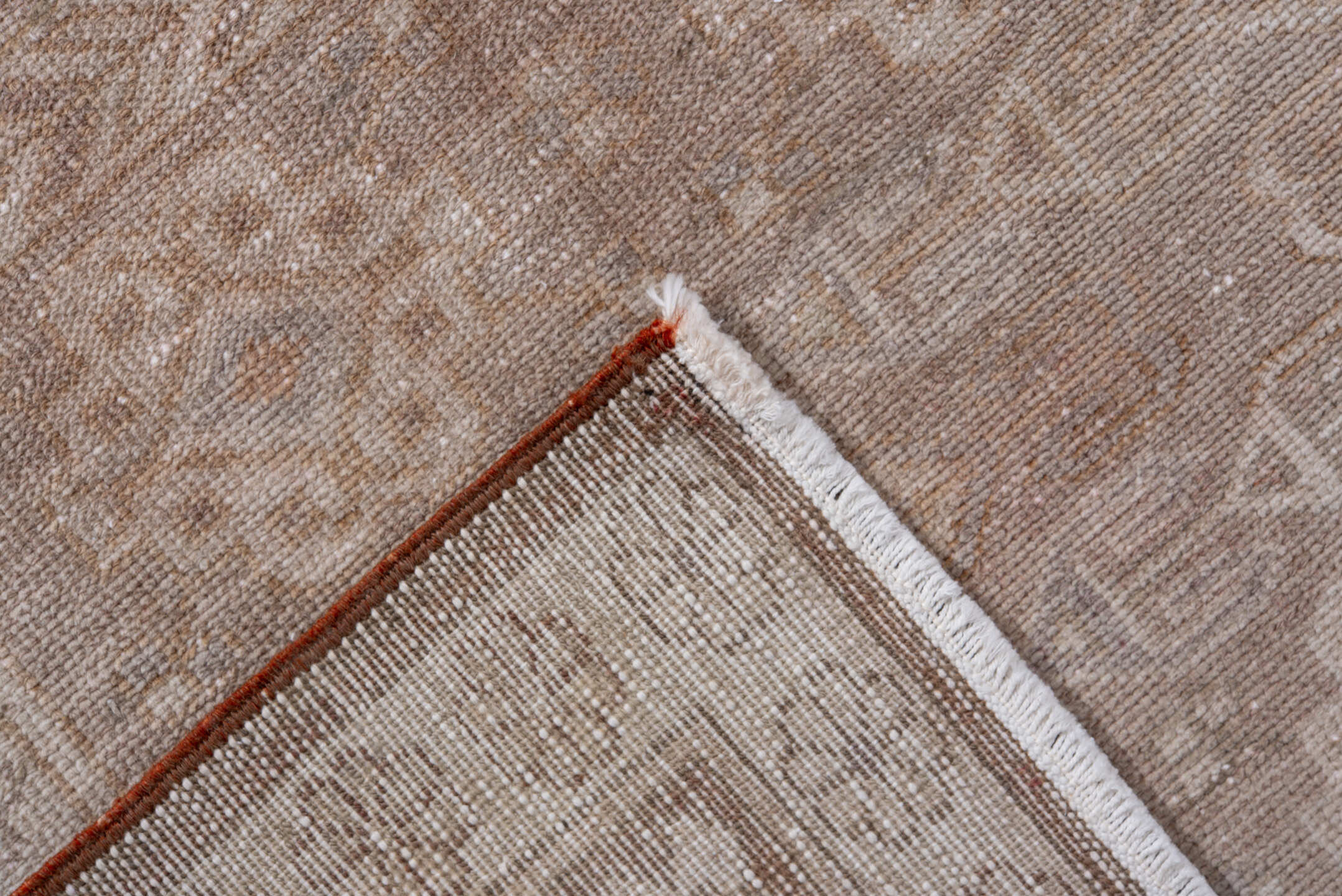 5' x 7' one-of-a-kind handmade vintage Sivas rug. Color palette: gray, light gray, off-white, pink