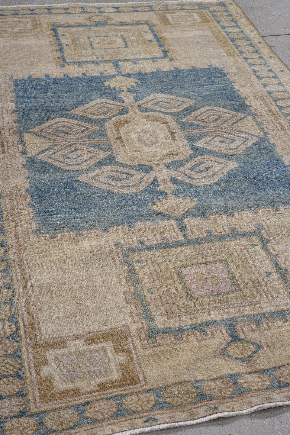 4' x 6' one-of-a-kind handmade antique Hamadan small size rug. Color palette: ivory, sky blue, beige, taupe, camel