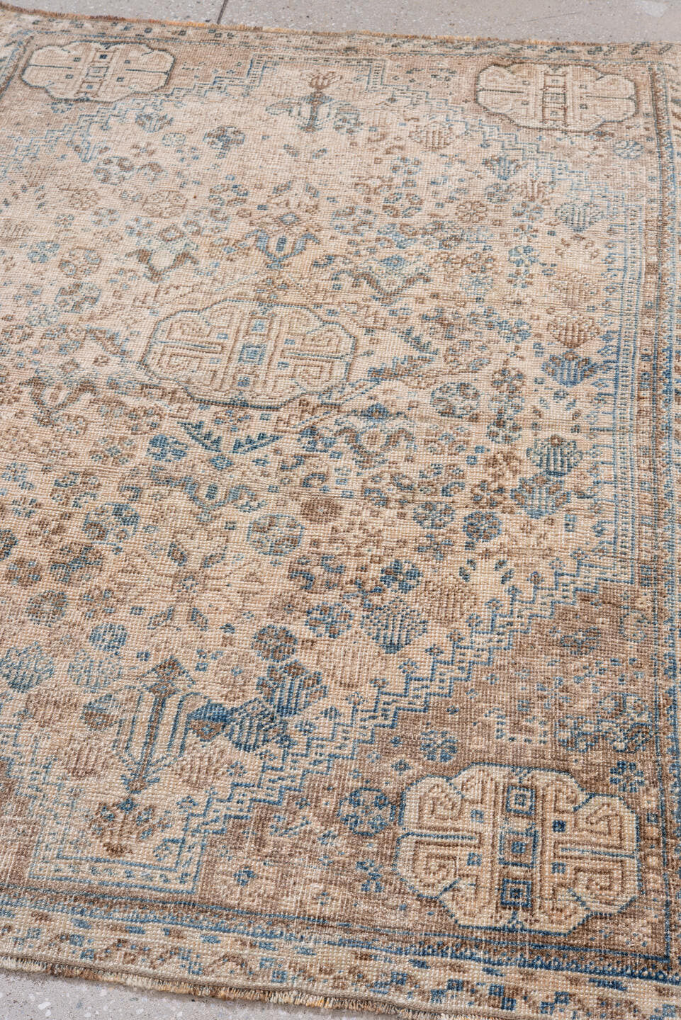 3' x 5' one-of-a-kind handmade antique Shiraz small size rug. Color palette: ivory, sky blue, taupe, beige, camel, slate
