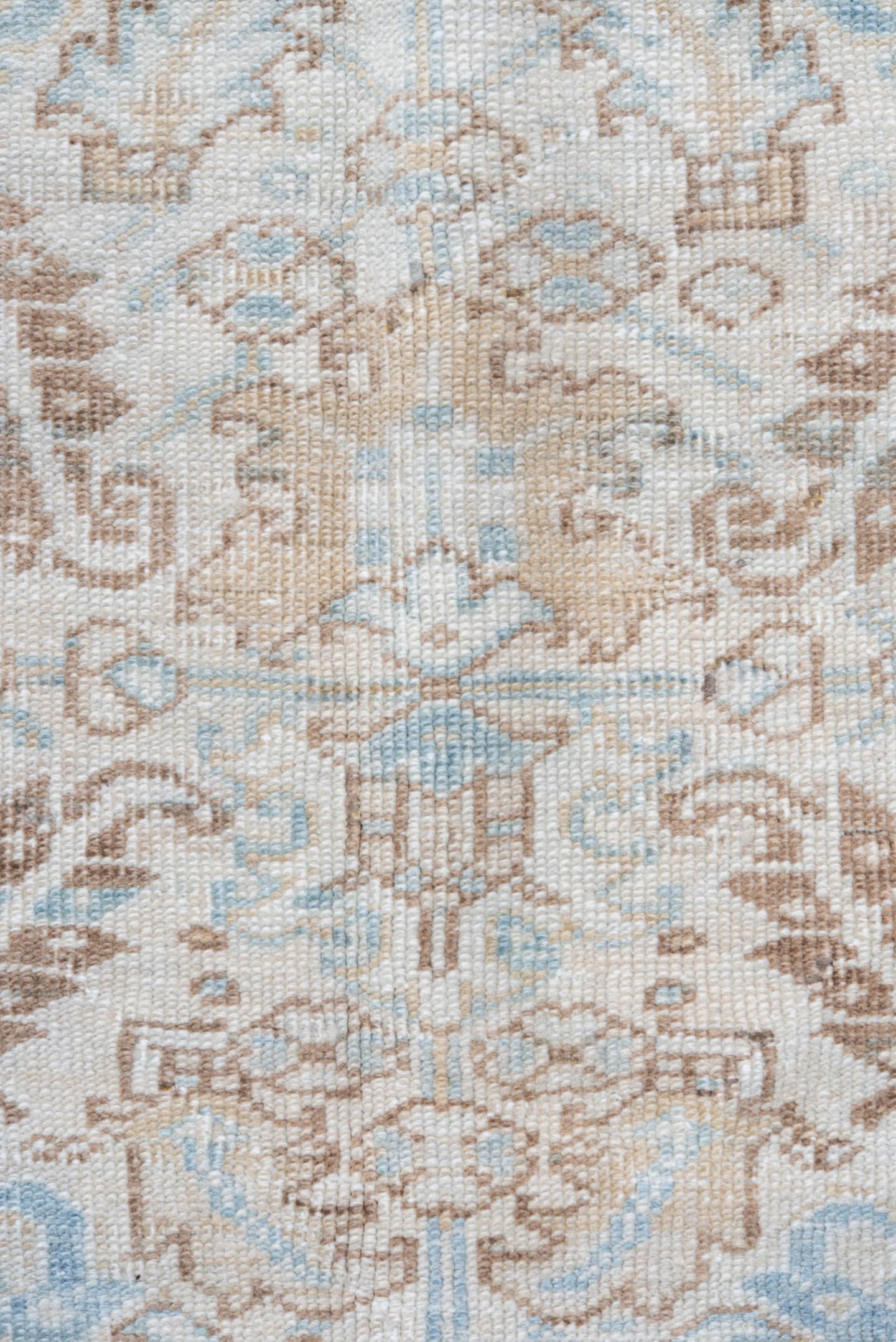6' x 8' one-of-a-kind handmade antique Heriz medium size rug. Color palette: ivory, powder_blue, taupe, light_brown, beige
