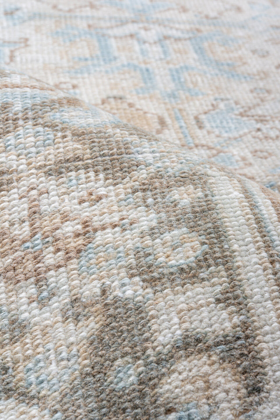 6' x 8' one-of-a-kind handmade antique Heriz medium size rug. Color palette: ivory, powder_blue, taupe, light_brown, beige
