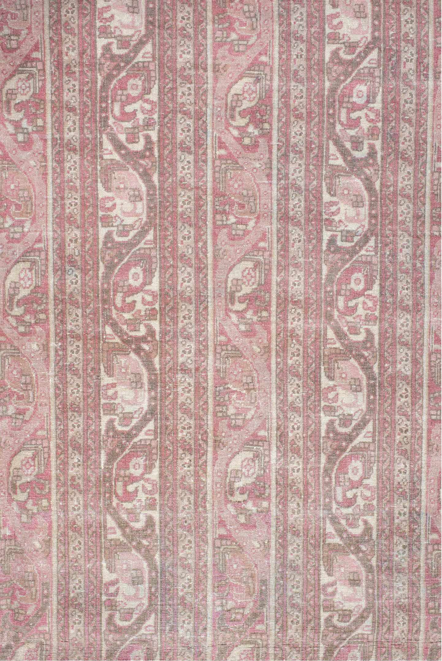 6' x 10' one-of-a-kind handmade vintage Sivas large size rug. Color palette: gray, light gray, misty rose, off-white, pink
