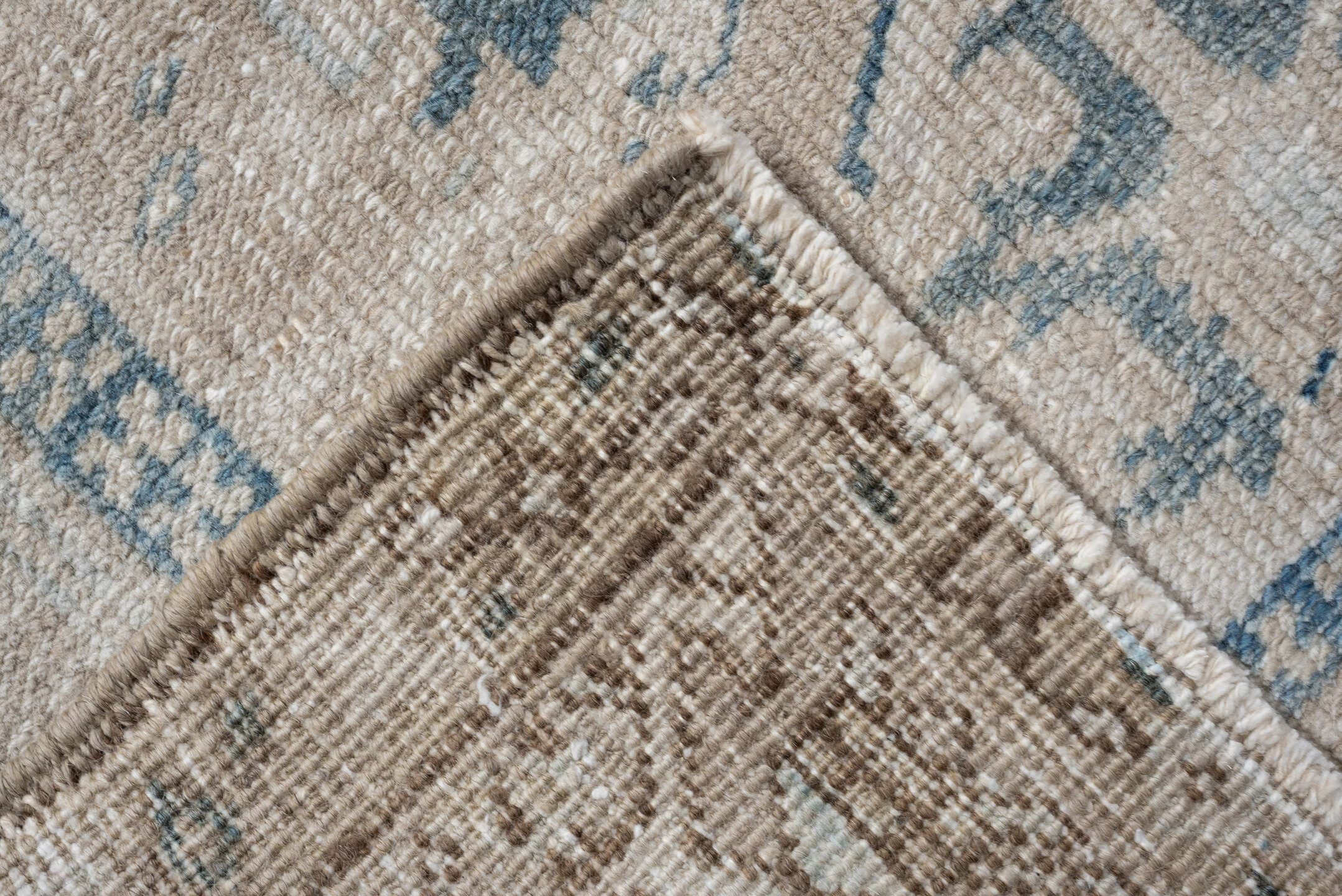 7' x 10' one-of-a-kind handmade vintage Heriz large size rug. Color palette: ivory, pale blue, taupe, beige, light gray