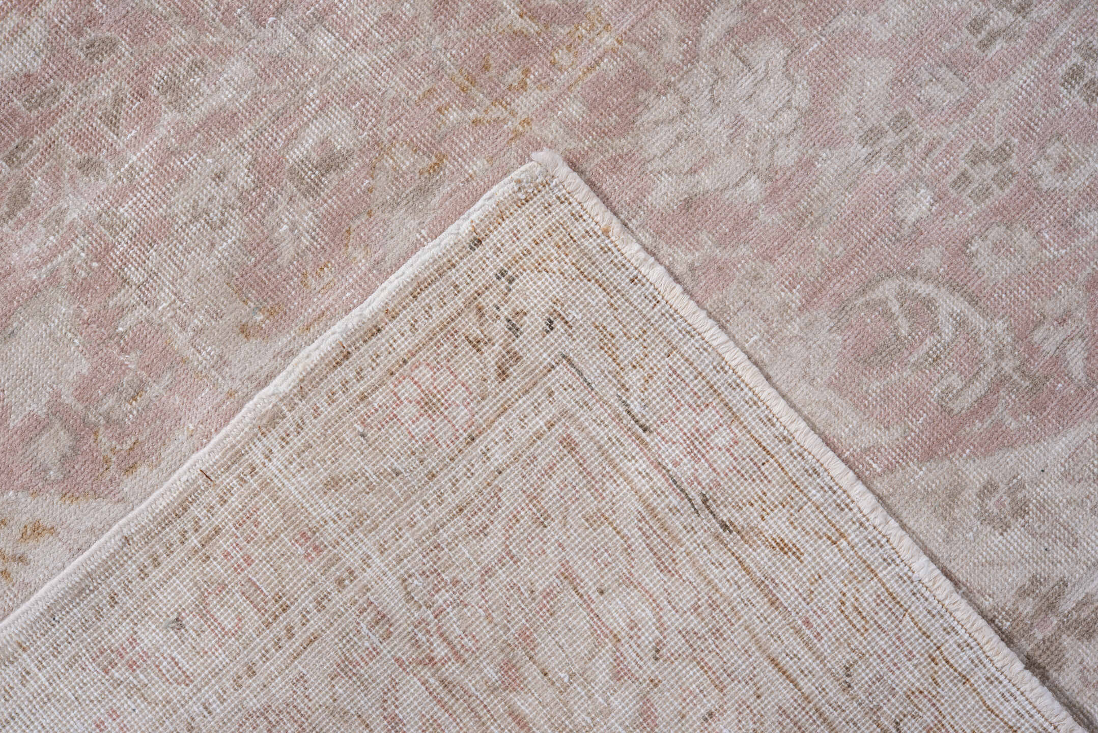 6' x 9' one-of-a-kind handmade vintage Kaisary medium size rug. Color palette: gainsboro, gray, light gray, off-white, pink