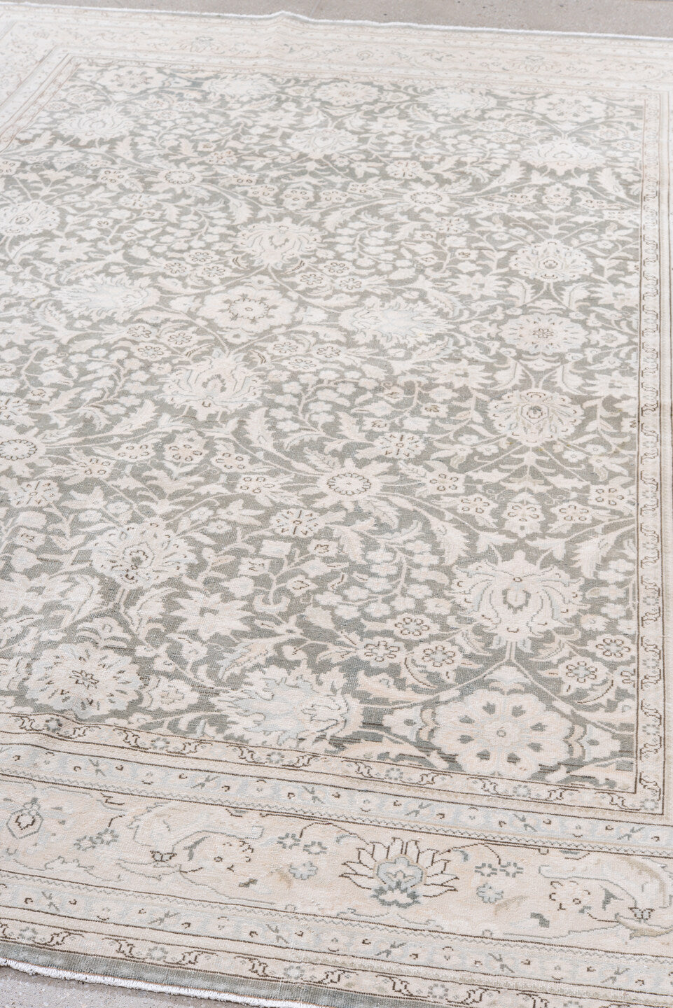 6' x 9' one-of-a-kind handmade antique Sivas medium size rug. Color palette: ivory, taupe, silver, gray, beige, camel