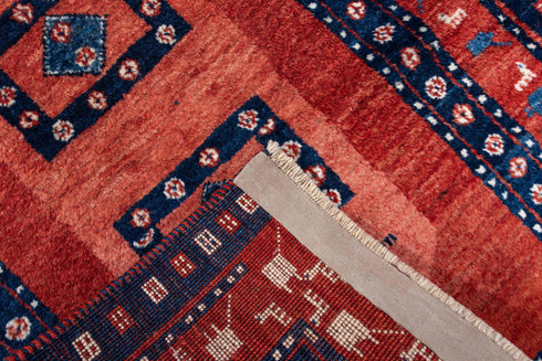 Vintage Gabbe Area Rug (2' x 4')