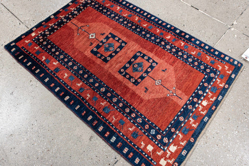 Vintage Gabbe Area Rug (2' x 4')
