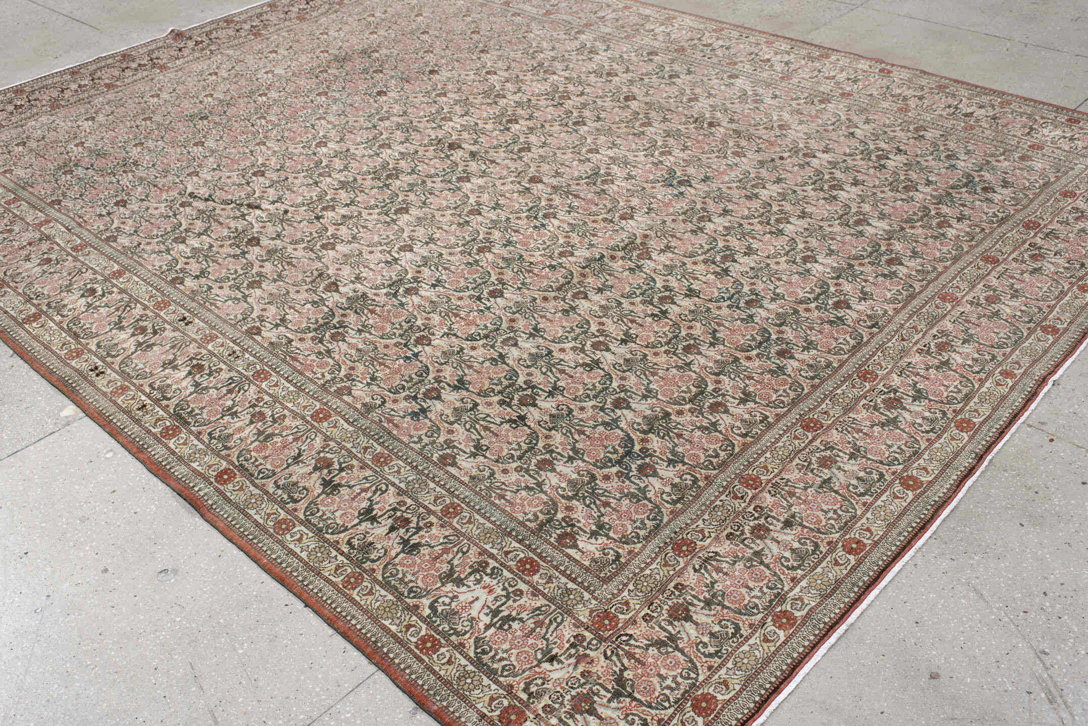 8' x 11' one-of-a-kind handmade vintage Tehran large size rug. Color palette: brown, floral white, gray, light gray, linen
