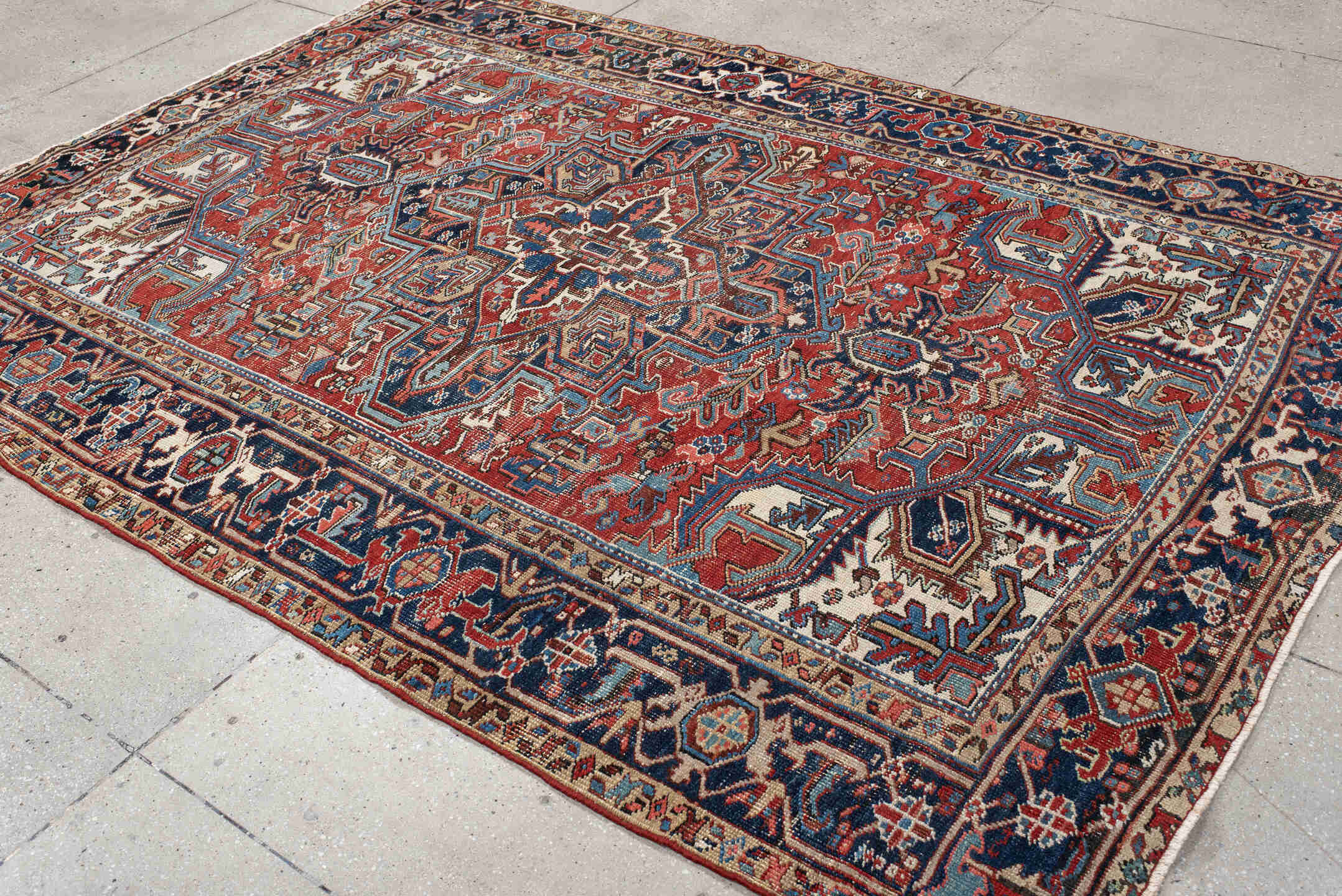 6' x 9' one-of-a-kind handmade vintage Heriz medium size rug. Color palette: antiquewhite, blue, brown, dark gray, gray
