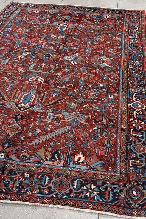 Antique Heriz Area Rug (7' x 10')