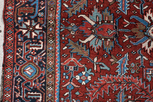 Antique Heriz Area Rug (7' x 10')