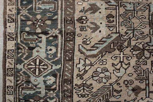 Antique Area Rug (6' x 8')