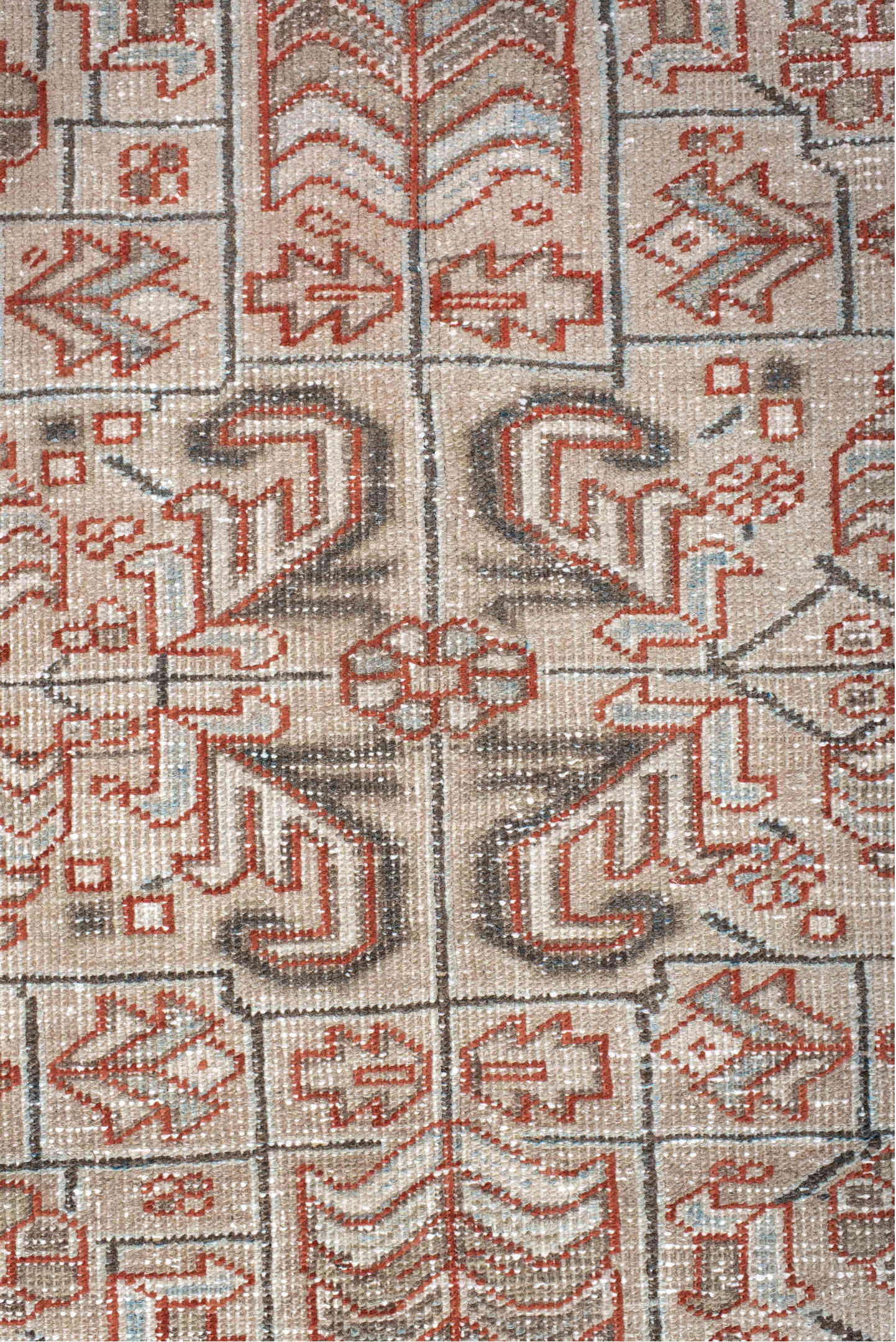 6' x 9' one-of-a-kind handmade vintage Heriz medium size rug. Color palette: brown, gray, light gray, misty rose, off-white