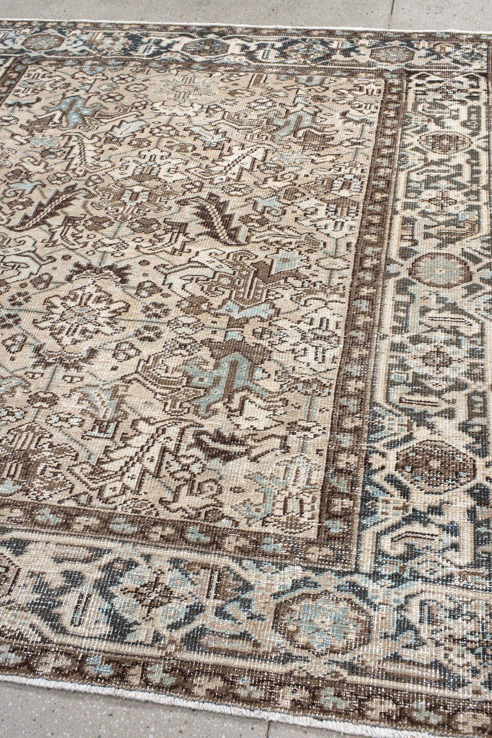 6' x 7' one-of-a-kind handmade vintage Heriz rug. Color palette: antiquewhite, black, brown, dim gray, gray, linen