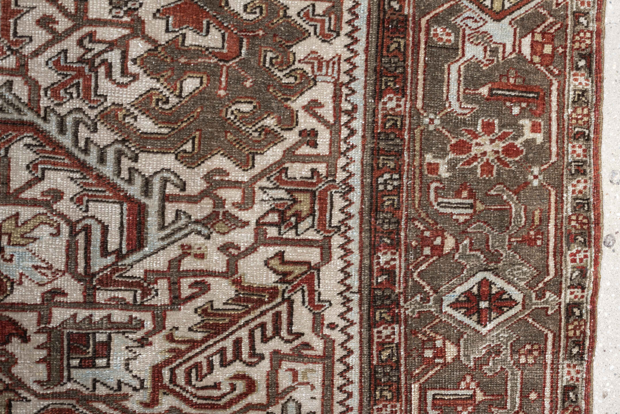 8' x 10' one-of-a-kind handmade vintage Heriz large size rug. Color palette: ivory, taupe, rust, charcoal, terra cotta
