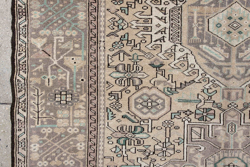 Vintage Karaje Area Rug (5' x 6')