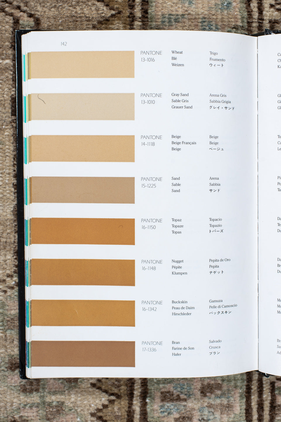 3' x 10' one-of-a-kind handmade vintage Sarab runner rug. Color palette: brown, gainsboro, gray, light gray, off-white, pink