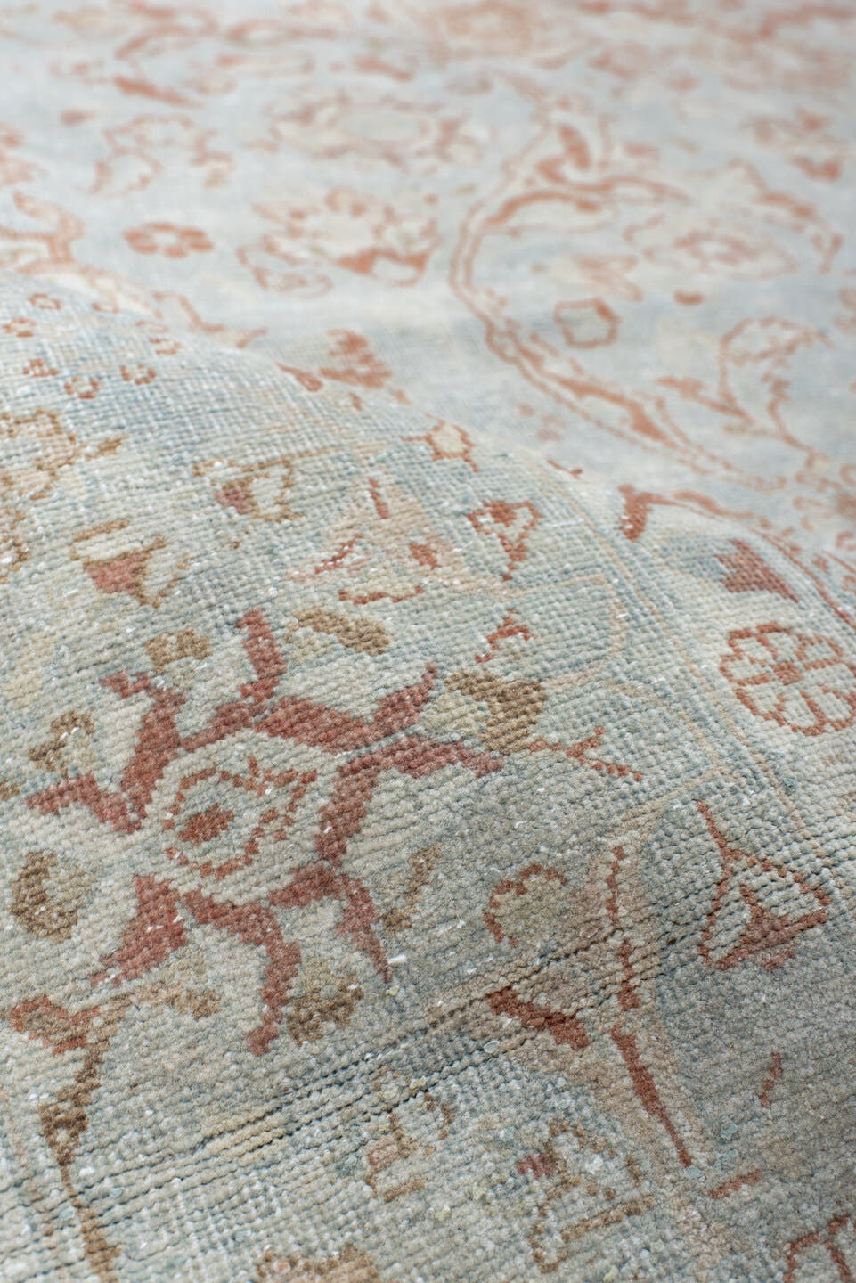 6' x 8' one-of-a-kind handmade antique Sarouk medium size rug. Color palette: ivory, pale blue, blush, peach, taupe