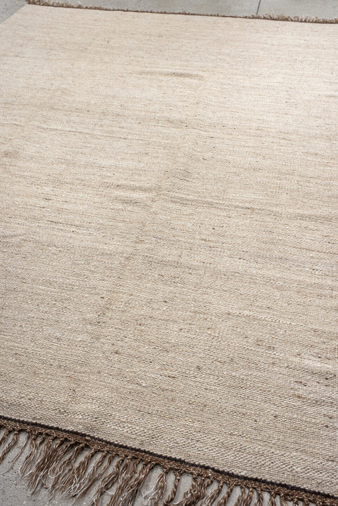 Vintage Kilim Area Rug (7' x 10')