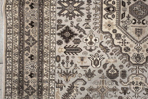 Antique Area Rug (5' x 8')