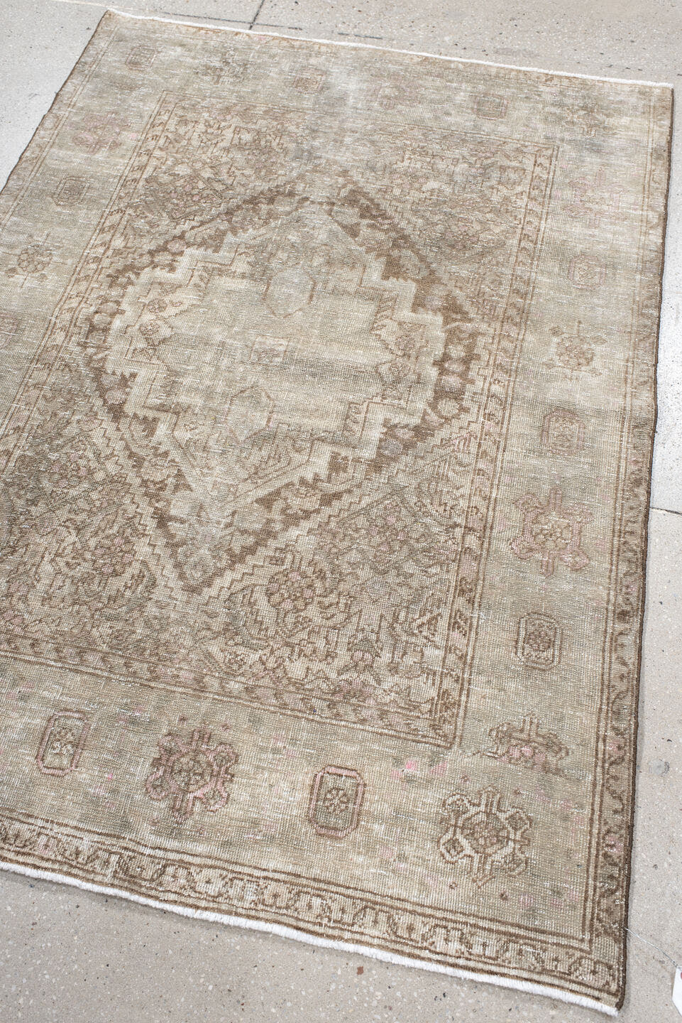 3' x 5' one-of-a-kind handmade vintage Sarouk small size rug. Color palette: taupe, ivory, beige, brown, blush, camel, gray