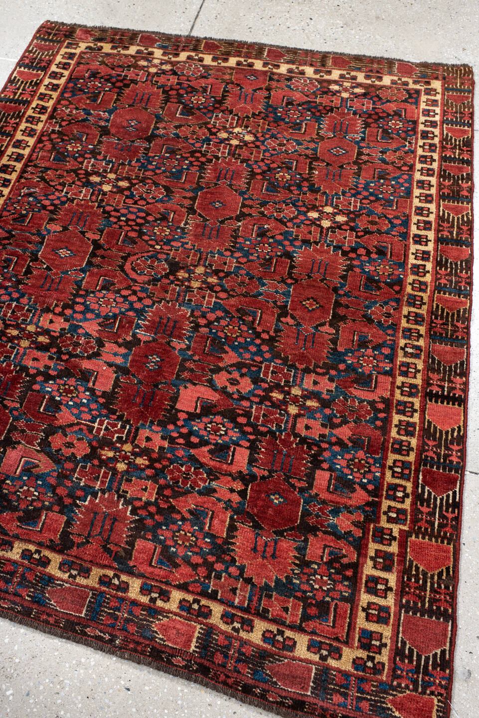 4' x 5' one-of-a-kind handmade vintage Beshir small size rug. Color palette: bisque, black, blue, brown, gray, off-white