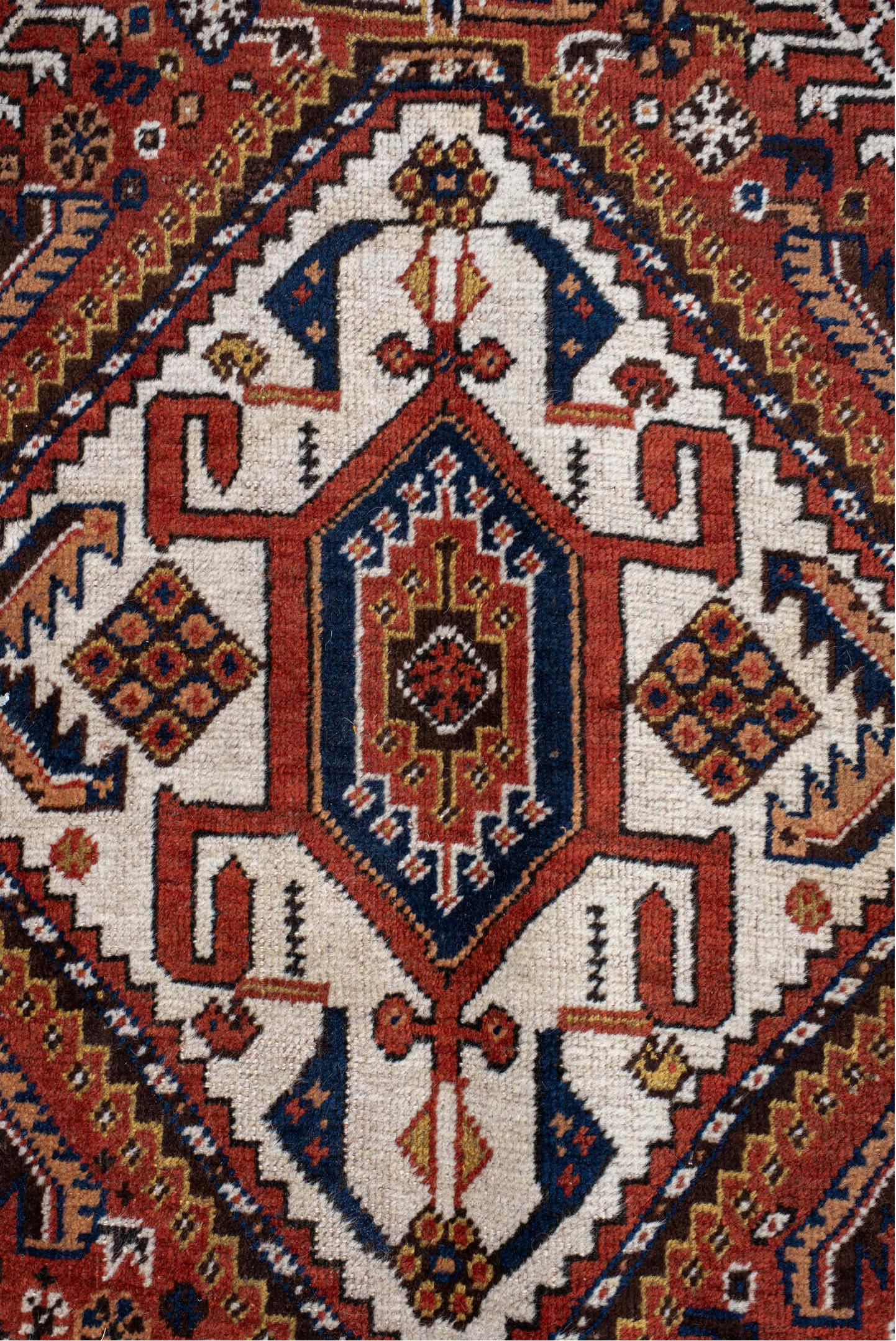 6' x 11' one-of-a-kind handmade vintage Qashqai large size rug. Color palette: antiquewhite, brown, dark gray, dim gray