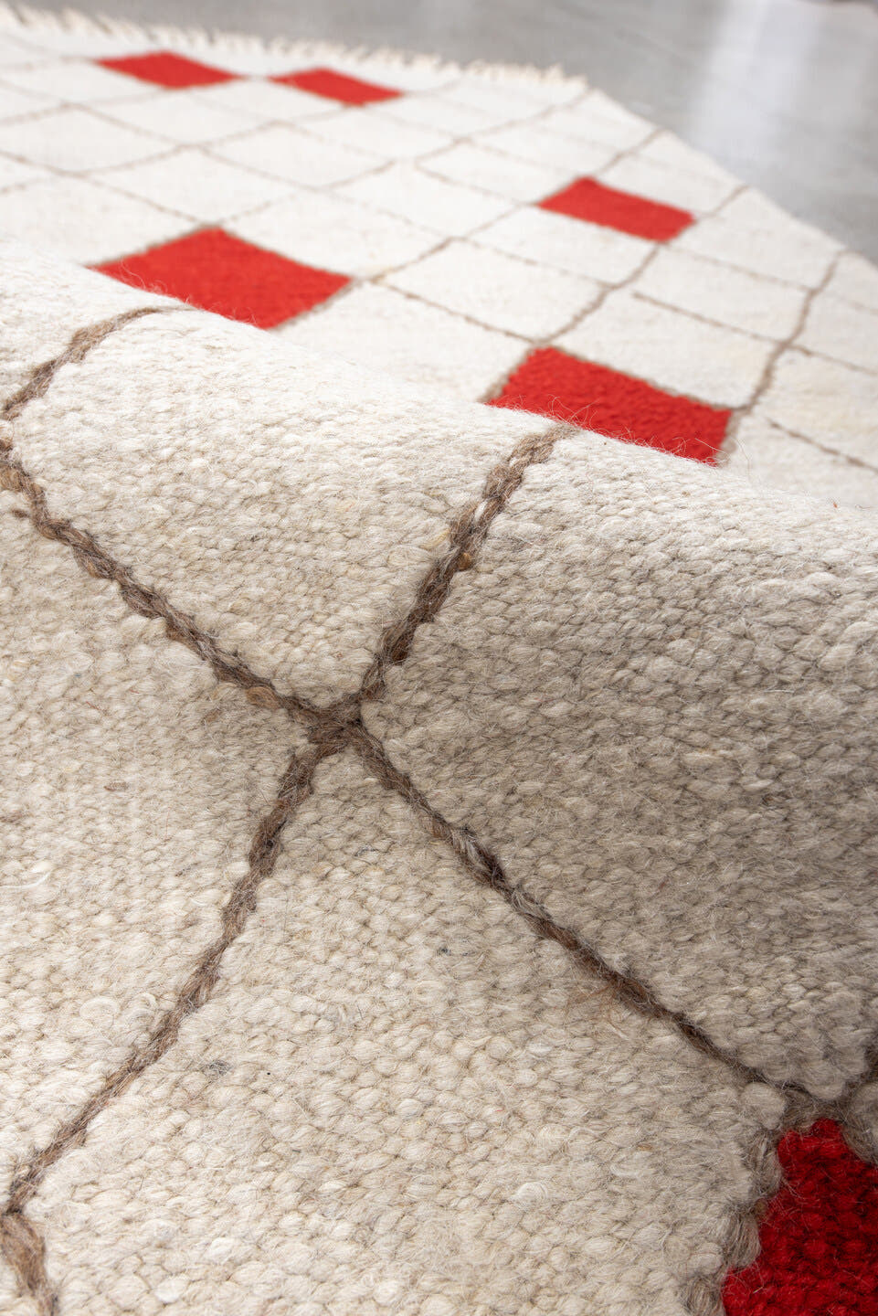 3' x 5' one-of-a-kind handmade vintage Kilim small size rug. Color palette: ivory, rust, taupe, terracotta, brown, beige