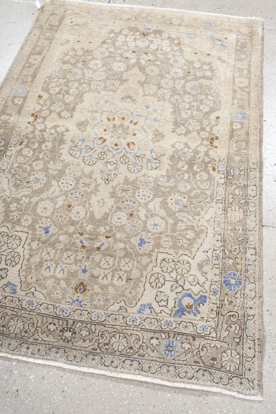 3' x 5' one-of-a-kind handmade vintage Sarouk small size rug. Color palette: ivory, taupe, beige, pale blue, camel, gray