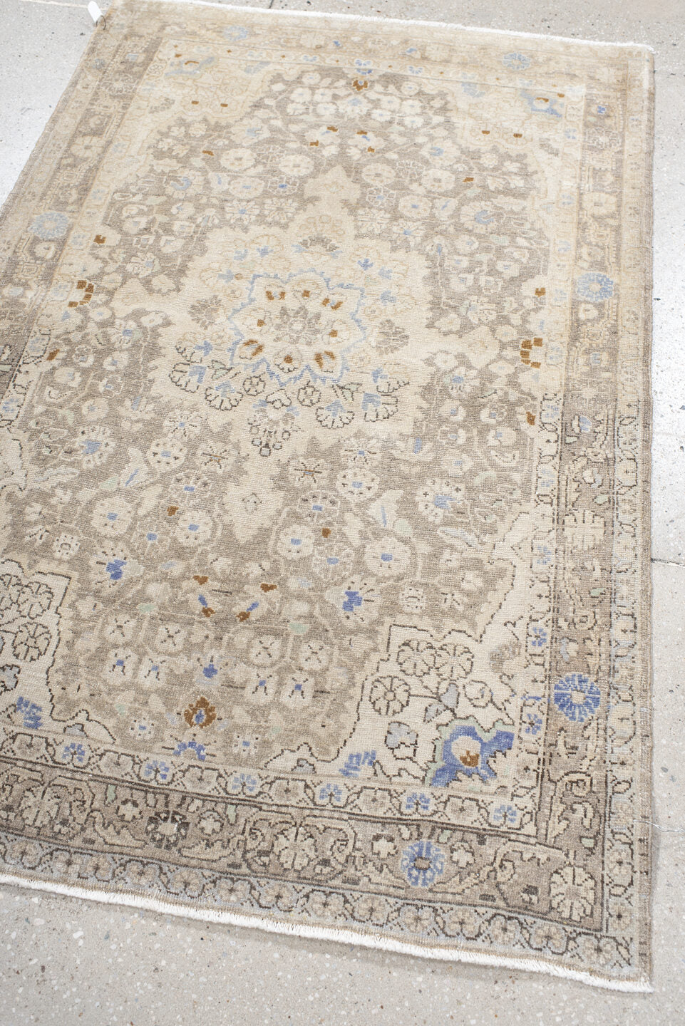 3' x 5' one-of-a-kind handmade vintage Sarouk small size rug. Color palette: ivory, taupe, beige, pale blue, camel, gray