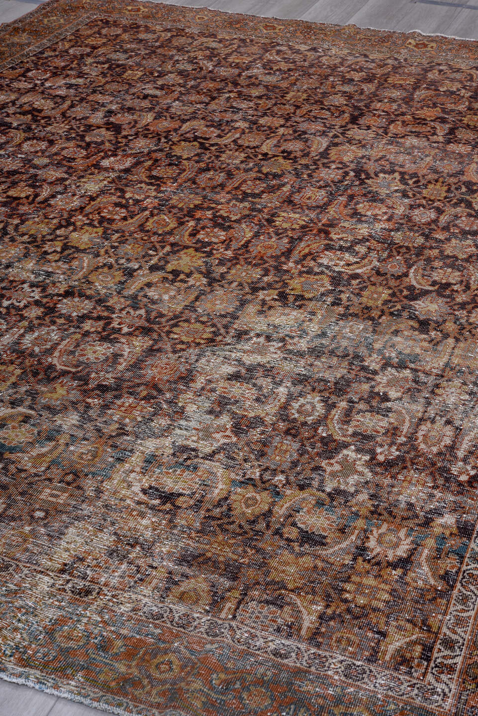 8' x 10' one-of-a-kind handmade antique Mahal large size rug. Color palette: rust, charcoal, ivory, taupe, gold, teal