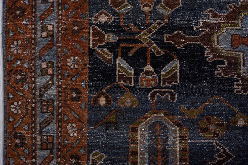 Antique Area Rug (4' x 7')