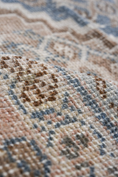 Antique Mahal Area Rug (10' x 13')