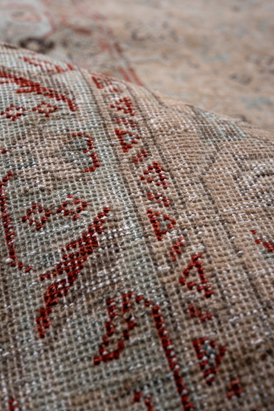 9' x 12' one-of-a-kind handmade vintage Tabriz large size rug. Color palette: black, brown, gainsboro, gray, light gray