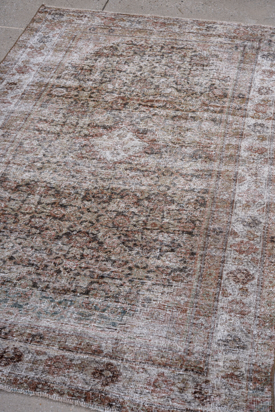 3' x 6' one-of-a-kind handmade antique Mahal small size rug. Color palette: ivory, taupe, rose, brown, charcoal, blush