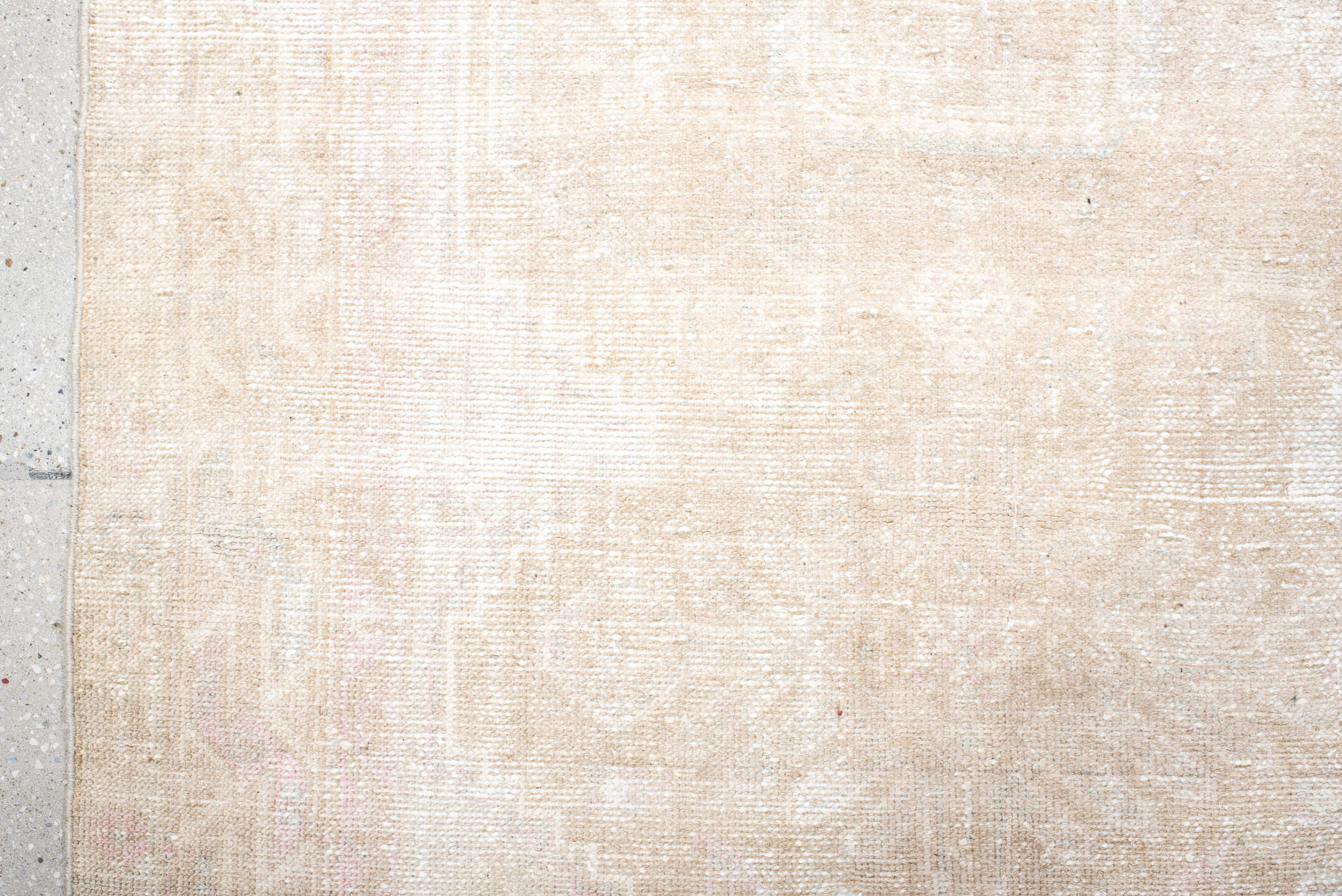 4' x 6' one-of-a-kind handmade antique Hamadan small size rug. Color palette: ivory, cream, beige, taupe, faint rose