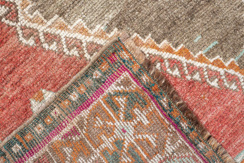 Vintage Gabbe Area Rug (3' x 5')