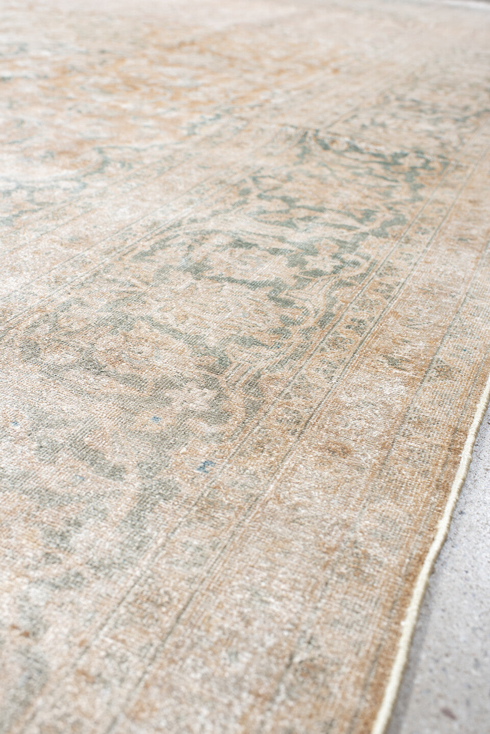 6' x 10' one-of-a-kind handmade vintage Kashan large size rug. Color palette: ivory, blush, pale blue, cream, taupe, sage