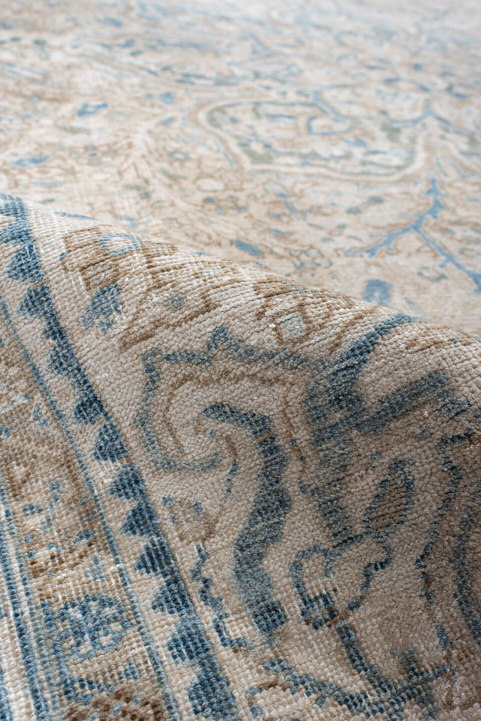 8' x 11' one-of-a-kind handmade antique Heriz large size rug. Color palette: ivory, pale blue, beige, sky blue, cream, taupe