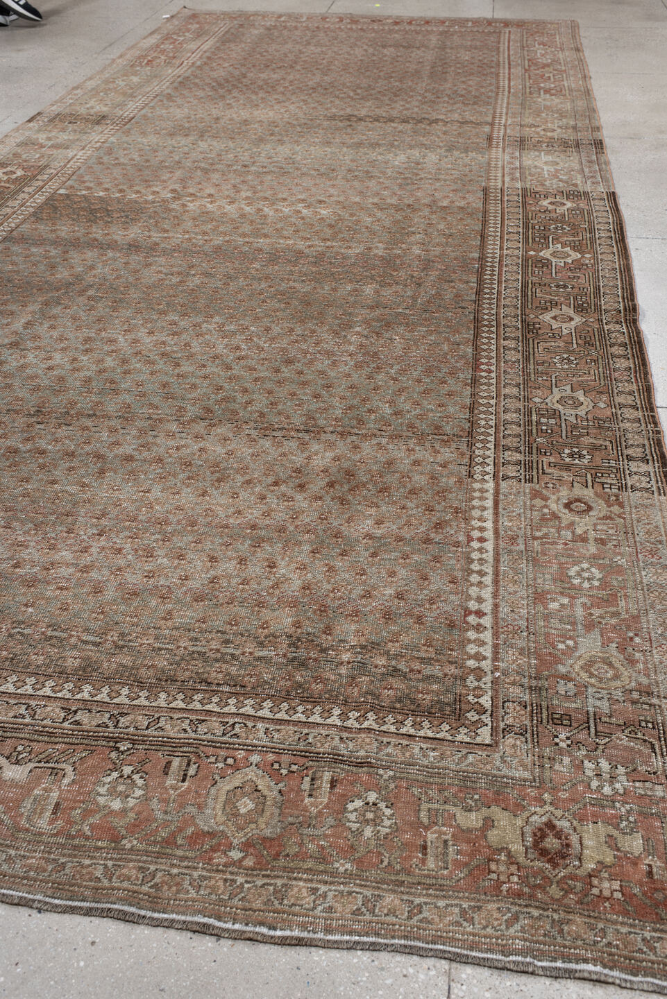 7' x 17' one-of-a-kind handmade vintage Bidjar rug. Color palette: brown, gray, light gray, off-white, pink, red