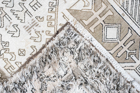 Antique Sumak Area Rug (3' x 5')