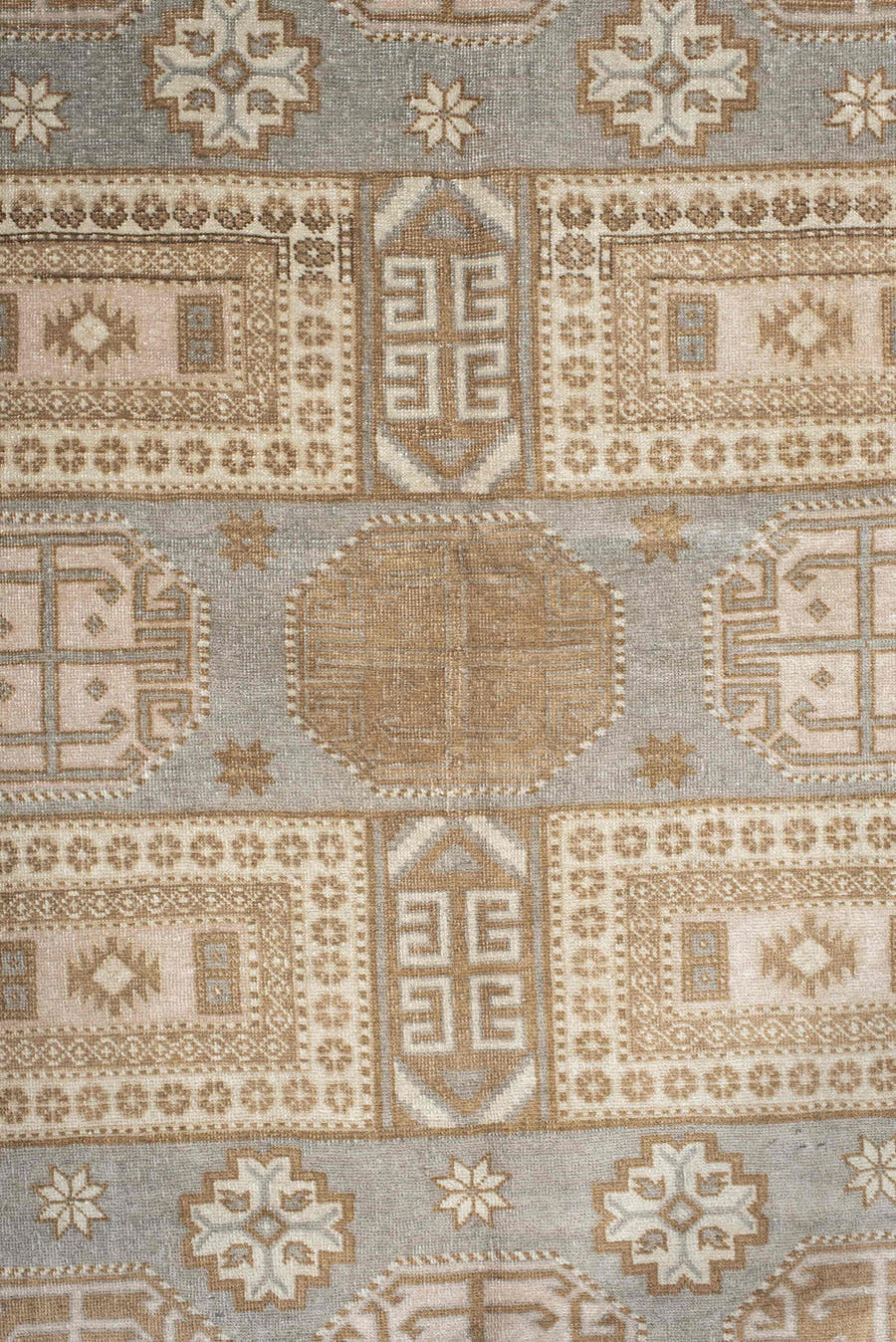 4' x 5' one-of-a-kind handmade vintage Sivas small size rug. Color palette: ivory, taupe, gray, camel, beige