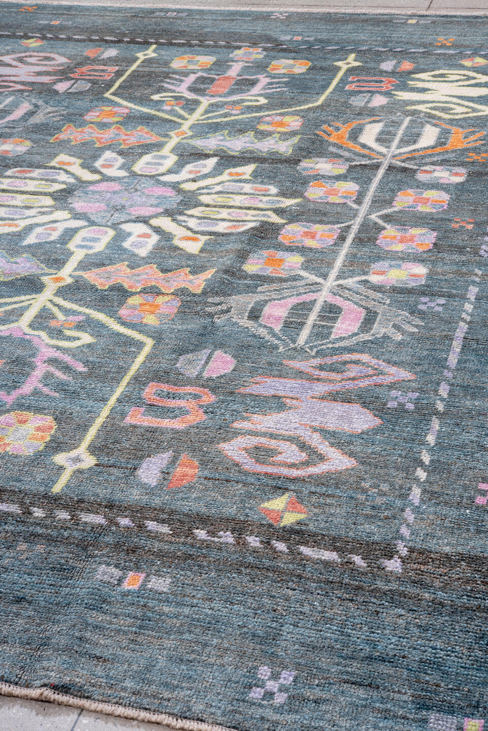 8' x 10' one-of-a-kind handmade vintage Oushak large size rug. Color palette: blue, slate, ivory, lavender, coral, gold
